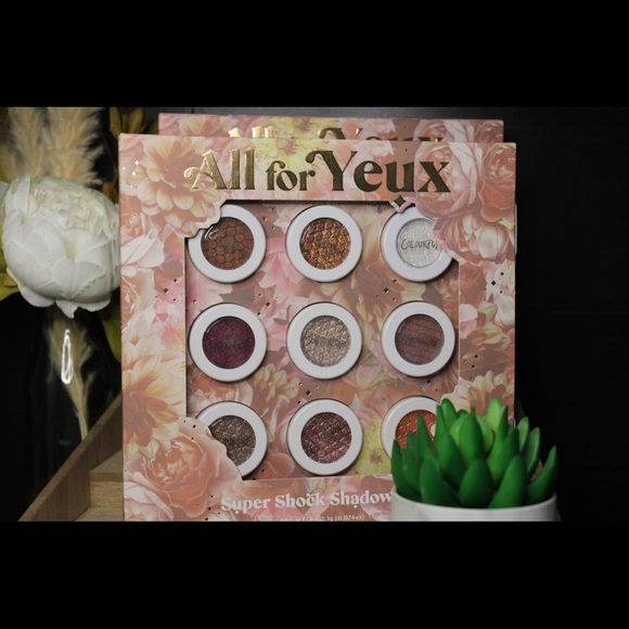 ColourPop Eyeshadow Set - Picture 1 of 1